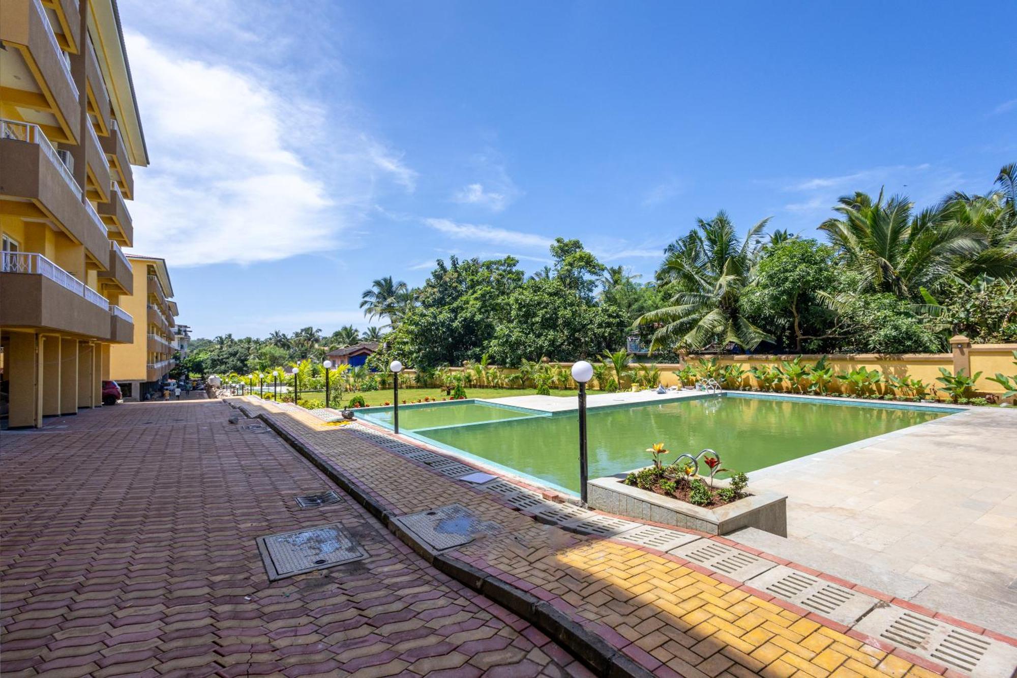 Alaya Stays 1 Bhk With Balcony & Pool - Veera Marina แคนโดลิม ภายนอก รูปภาพ