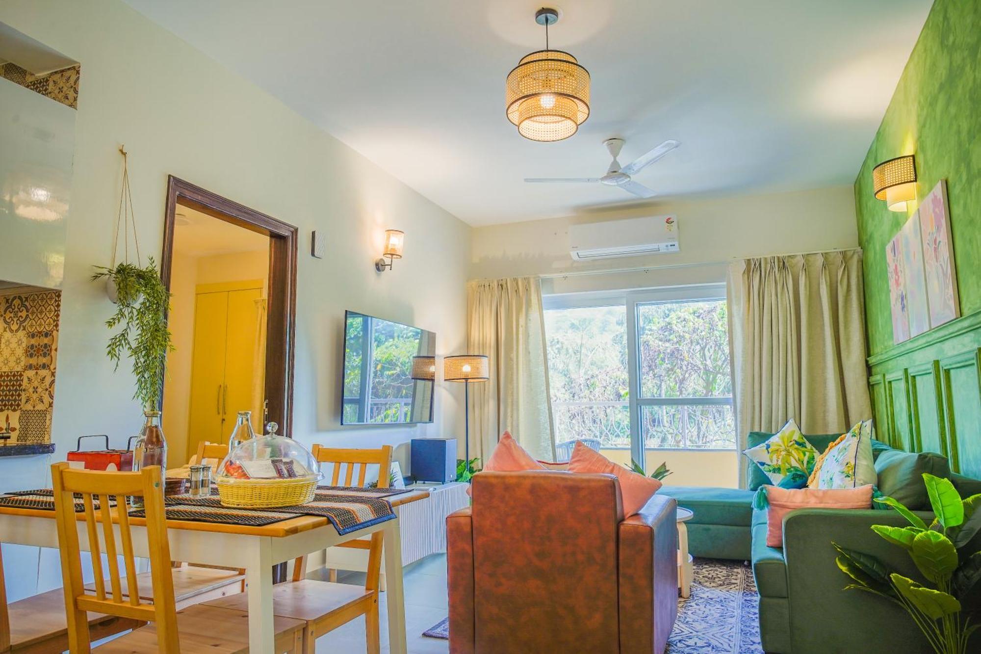 Alaya Stays 1 Bhk With Balcony & Pool - Veera Marina แคนโดลิม ภายนอก รูปภาพ